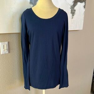 Velvet L, Blue Never worn, silk draping back, cotton front/sleeves Made in USA!